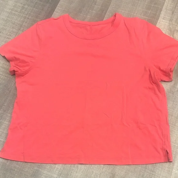 lululemon classic cotton tee - Picture 2 of 6